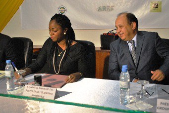  Télécom: Togo Cellulaire et Moov Togo en 3G signent de nouveaux cahiers des charges