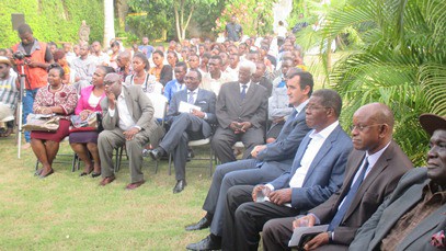  Littérature/ “Le Dieu perdu  dans l’herbe ” ou l’autre voie de développement de l’Afrique