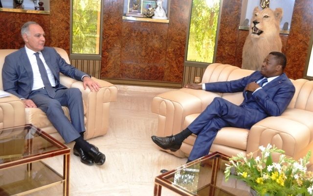  Le président  Faure Essozimna Gnassingbé a reçu un émissaire du Royaume du Maroc,  M. Salah Eddine Mezouar