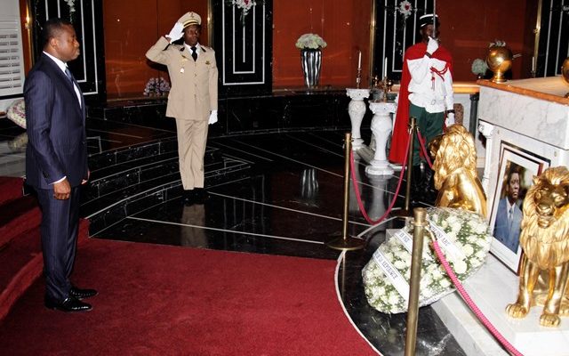  Le chef de l’Etat  Faure Essozimna Gnassingbé a présidé les hommages rendus à  feu Général Eyadema