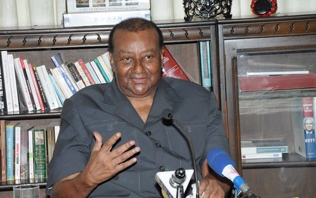  Les débats politiques « doivent dépasser les clivages et les intérêts personnels et partisans » selon Gilchrist Olympio