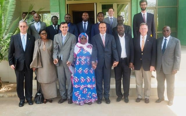  Les ambassadeurs du  groupe des 5 rencontrent la Commission des Réformes constitutionnelles et institutionnelles
