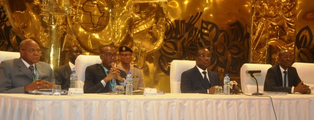  Règlementation du secteur  foncier togolais : Gouvernement et acteurs à la recherche d’une stratégie