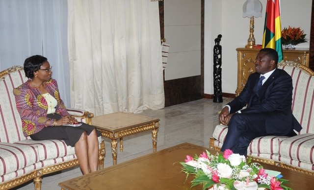  En fin de mission au Togo  Mme Ige Olatokunbo, directrice du UNREC reçue par le  chef de l’Etat