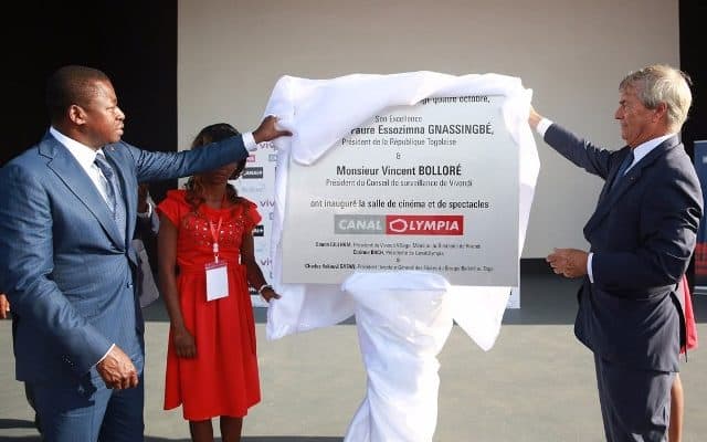  Le  chef de l’Etat Faure  Essozimna Gnassingbé inaugure la  salle de  cinéma et  de  spectacle  «Canal Olympia»