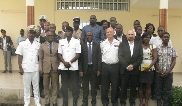  Des inspecteurs béninois et togolais de lutte contre la pêche illicite en formation  à Lomé