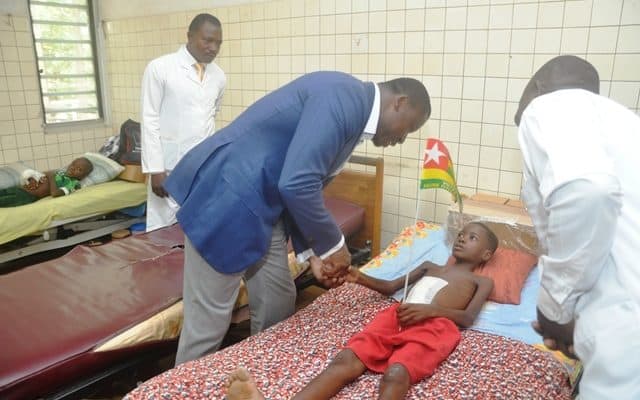  Au  CHR d’Atakpamé : Le chef de l’Etat Faure Essozimna Gnassingbé évalue l’approche contractuelle des formations sanitaires