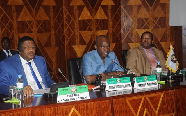  Le Conseil des Ministres de la CEDEAO a tenu sa 17ème session extraordinaire à Lomé
