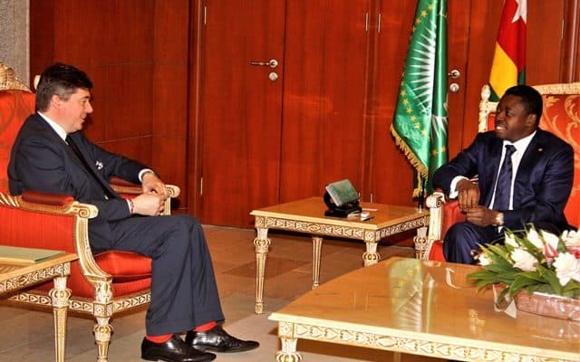 Présent à Lomé dans le cadre du dialogue intertogolais, le Sénateur Français  Christophe-André Frassa reçu par le chef de l’Etat