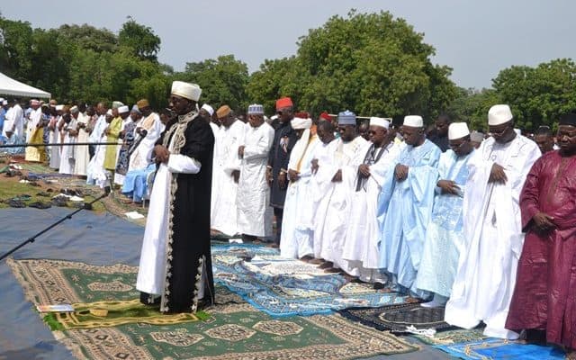  La Fête  du Ramadan, marquée par une grande  prière  à Lomé  sous le  signe de la paix sociale