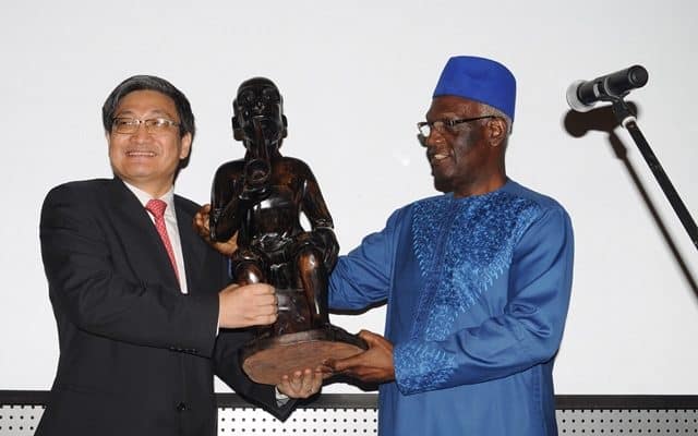  En fin de mission au Togo, le  diplomate  chinois  Liu Yuxi  honoré d’une  réception   d’adieu  par son ambassade