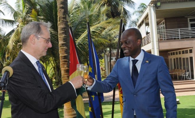  28e anniversaire de l’unité allemande : Une réception à la résidence de l’ambassadeur à Lomé pour célébrer l’évènement