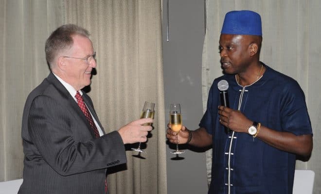  Le gouvernement togolais rend hommage au diplomate américain David  Gilmour lors d’un dîner d’adieu