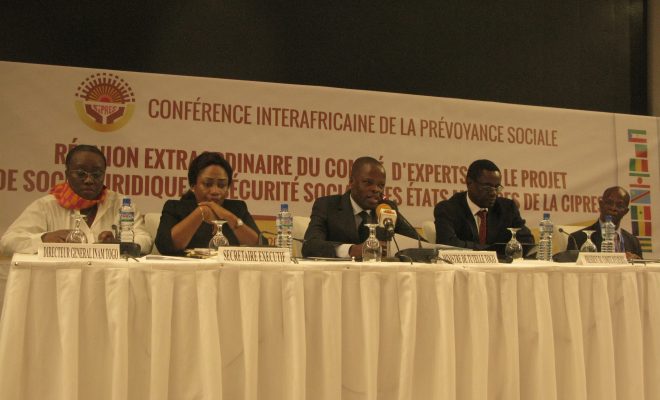  Le  projet de socle juridique de sécurité sociale des OPS en étude à Lomé