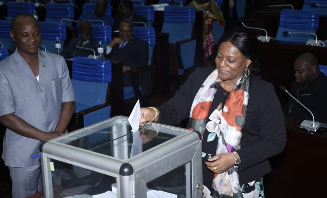  Recomposition de la Cour constitutionnelle: L’Assemblée nationale a élu MM. Amados Djoko Komi et Assouma Aboudou