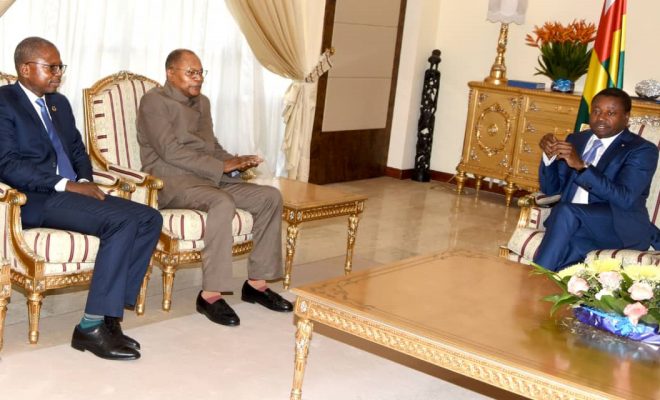  Une délégation des observateurs de l’ONU, conduite par Dr Mohamed Ibn Chambas reçus par le Chef de l’Etat