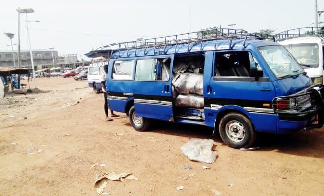  A la gare routière d’Agbalepedo, à Lomé : Les conducteurs s’adaptent tant bien que mal aux mesures contre le Covid-19