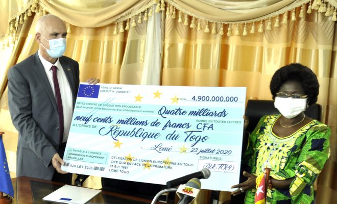  Riposte à la COVID-19 : Le Togo bénéficie du 2ème  décaissement de 4,9 milliards de F CFA de l’UE