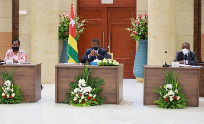  Le Conseil des Ministres  préoccupé par la sécurité routière et la riposte contre la COVID-19