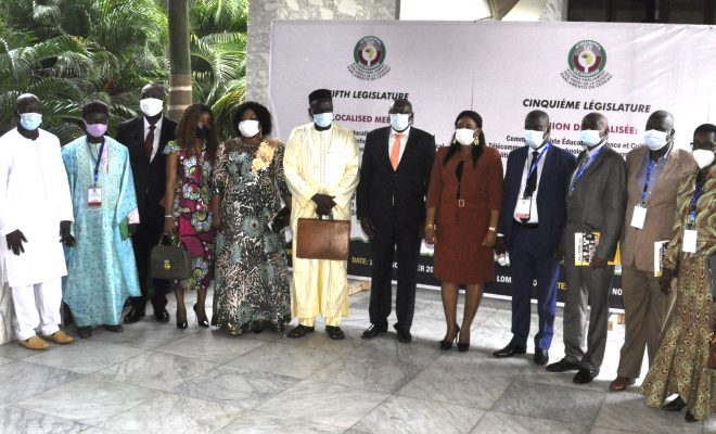  Le parlement de la CEDEAO  plaide à Lomé en faveur de l’enseignement à distance