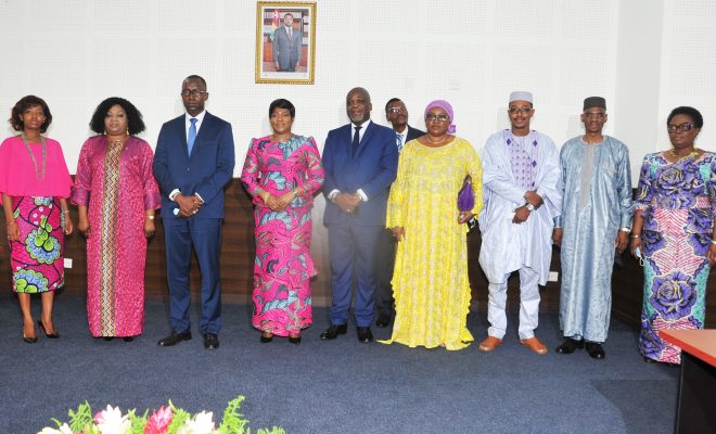  Séance de travail entre une mission  du CNT du Mali et une délégation de l’Assemblée nationale
