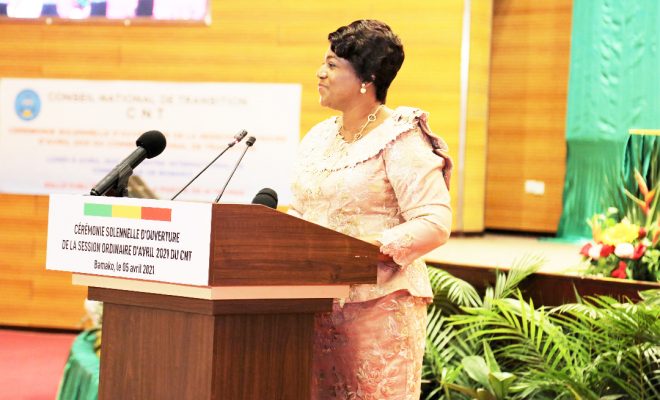  La présidente de l’Assemblée nationale Yawa Djigbodi Tségan a pris part à la séance inaugurale de la première session ordinaire du Conseil National de Transition du Mali