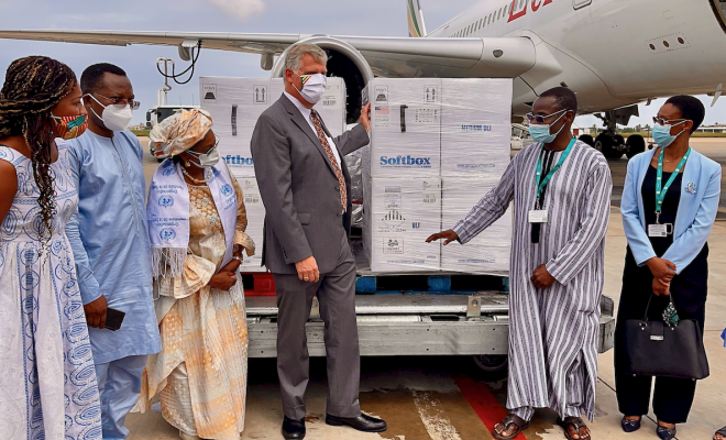  Contre la COVID-19 : Les États-Unis offrent 188.370 doses du vaccin Pfizer au Togo