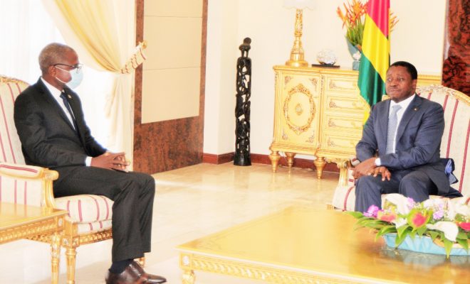  Le chef de l’Etat reçoit en audience le coordonnateur du système des Nations Unies au Togo