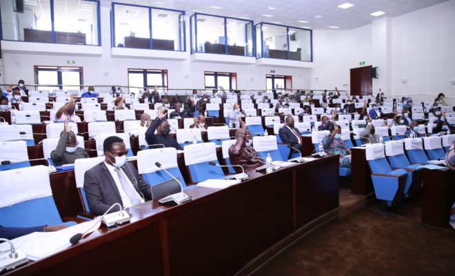  Le parlement vote la loi portant code du cinéma et de l’image animée