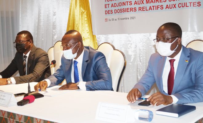  Gestion efficiente des dossiers locaux liés aux cultes : Maires et leurs adjoints outillés pour mieux collaborer avec l’administration centrale