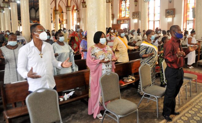 Noël ou la fête de la Nativité : Les festivités impactées par la crise sanitaire liée à la COVID-19