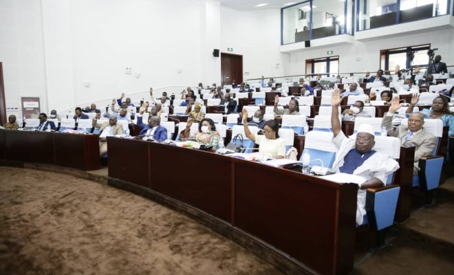 L’Assemblée nationale vote en faveur d’une mise en œuvre réaliste de la décentralisation