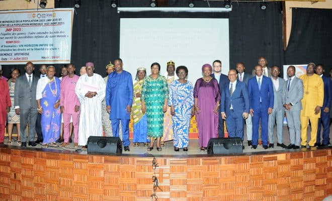  Le rapport de l’état de la population mondiale 2003 lancé au Togo