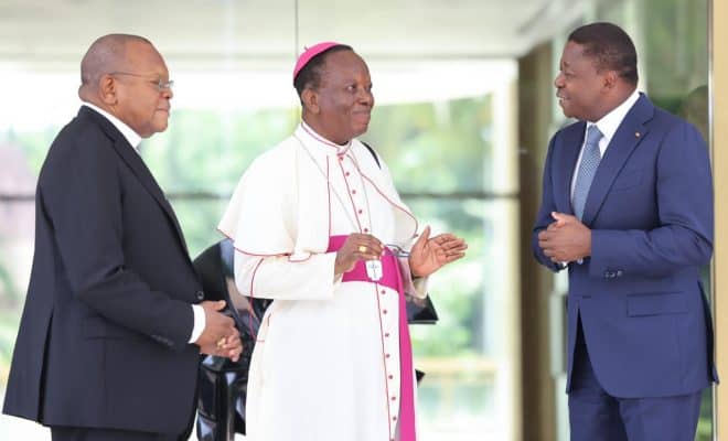  Echanges entre le chef de l’Etat et le Cardinal Fridolin Ambongo Besungu