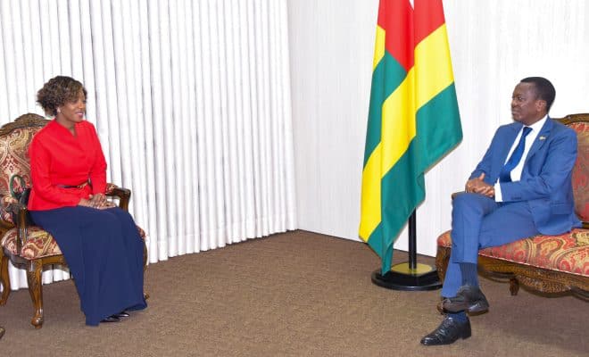  L’ambassadeur de l’UE et une délégation de la Fondation ASSAL chez le président de l’Assemblée nationale