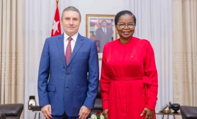 Trois personnalités reçues par le Premier ministre