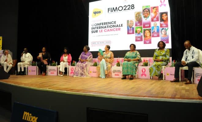  Mode/Santé : Yas FIMO 228 promeut un monde sans cancer