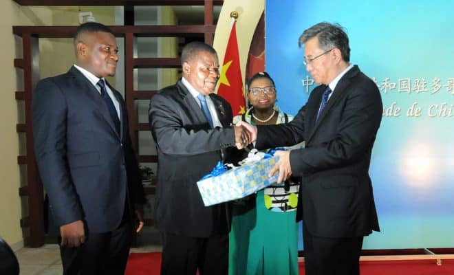  En fin de mission au Togo, l’ambassadeur de Chine Chao Weidong hôte d’un dîner d’adieu