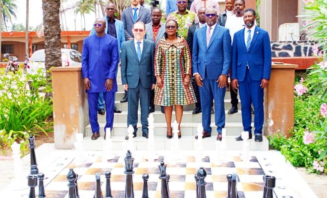  Des joueurs togolais d’échecs honorés par l’ambassadeur de Russie