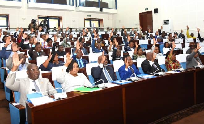  L’Assemblée nationale adopte la loi portant régime juridique et fiscal relative au gazoduc de l’Afrique de l’Ouest