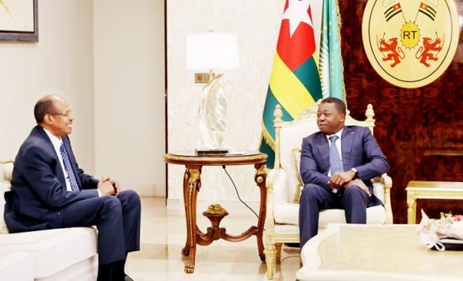  Paix et intégration africaine : Le président de la Commission de l’UA bénéficie des orientations du Togo